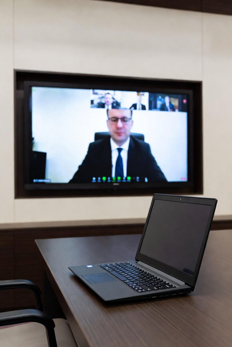 Emokymai įmonėje: ar tikrai verta daryti viską patiems?